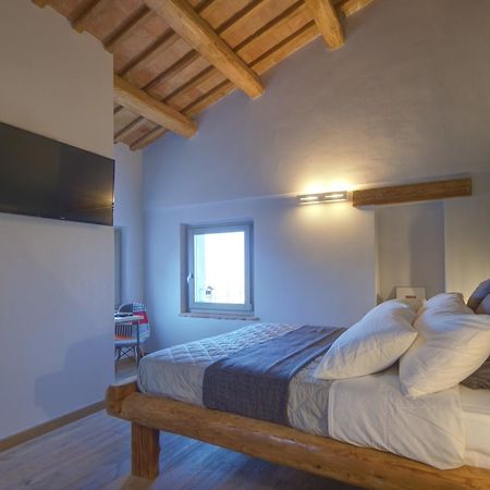 Tabano Ristorante-Casolare Bed & Breakfast Iesi Dış mekan fotoğraf